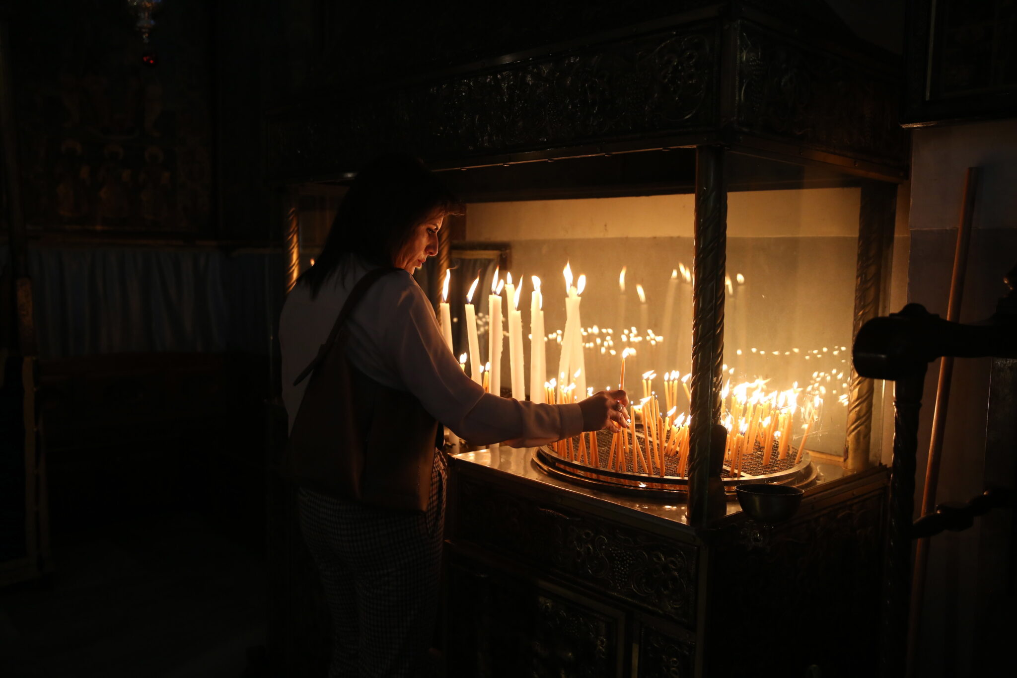 Betlejem przygotowuje się do obchodów świąt Bożego Narodzenia. fot. EPA/ABED AL HASHLAMOUN 
