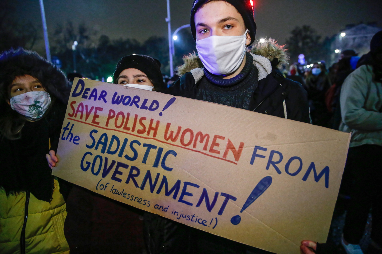 Warszawa: protest tzw. Strajku Kobiet przez TK fot. PAP/Rafał Guz