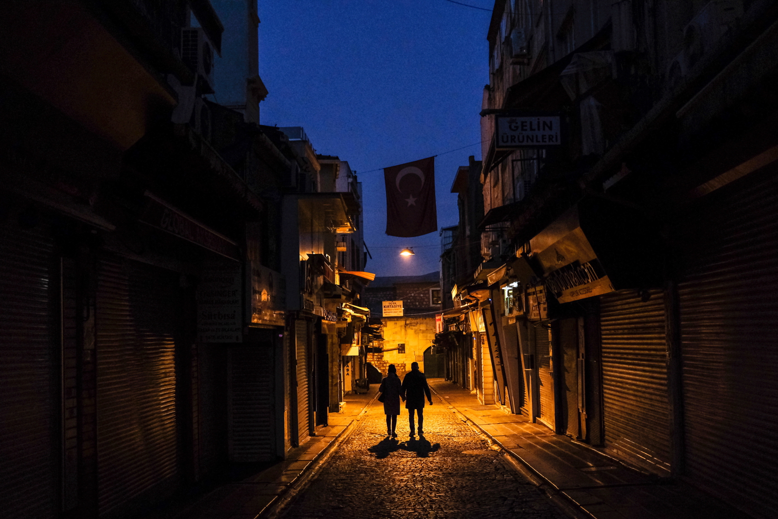 Lockdown w Instambule fot. EPA/SEDAT SUNA 