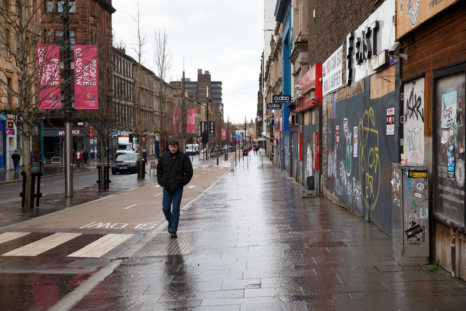 Niemal puste ulice w Szkocji fot. EPA/Robert Perry 
