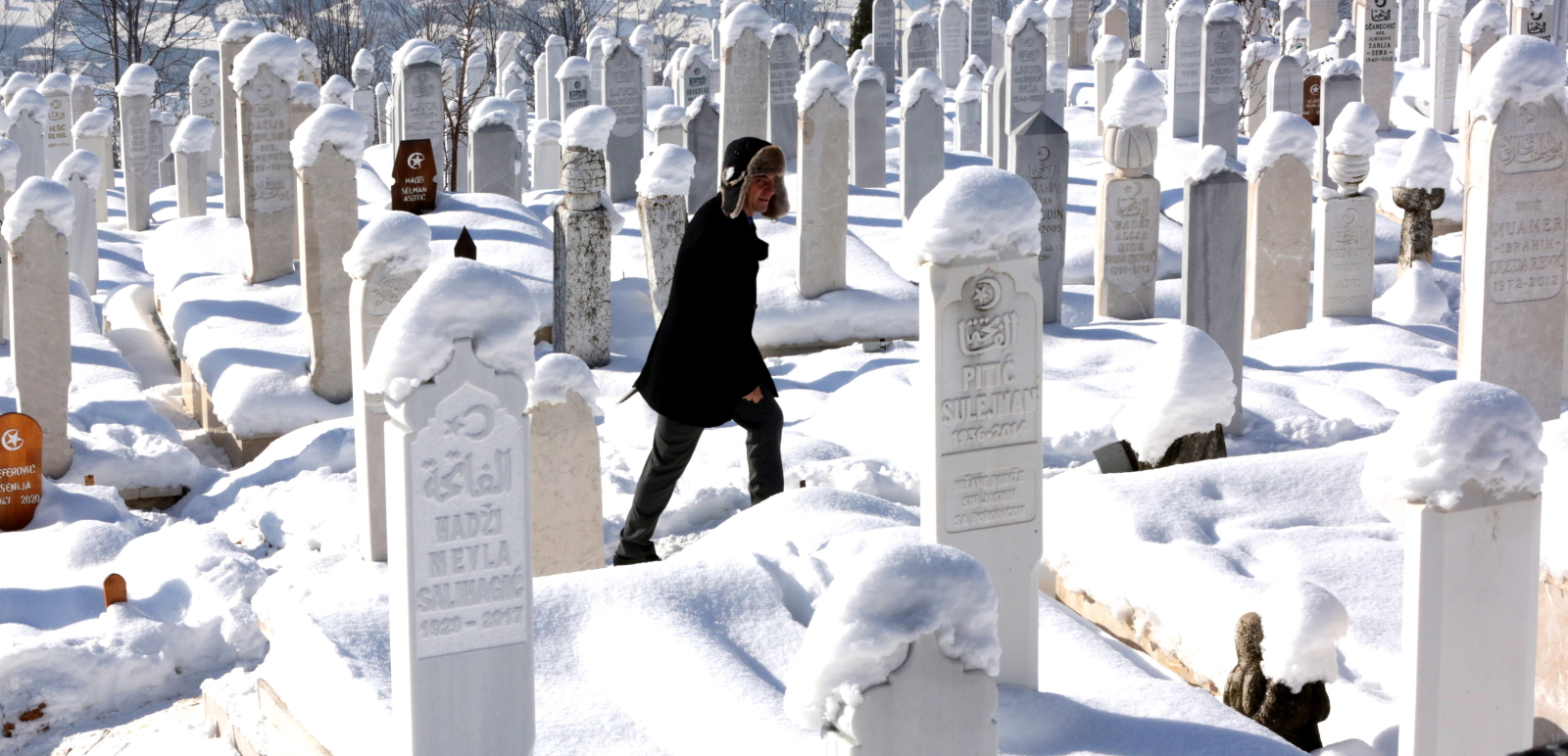 Cmentarz w Sarajewie. Fot. EPA/FEHIM DEMIR 