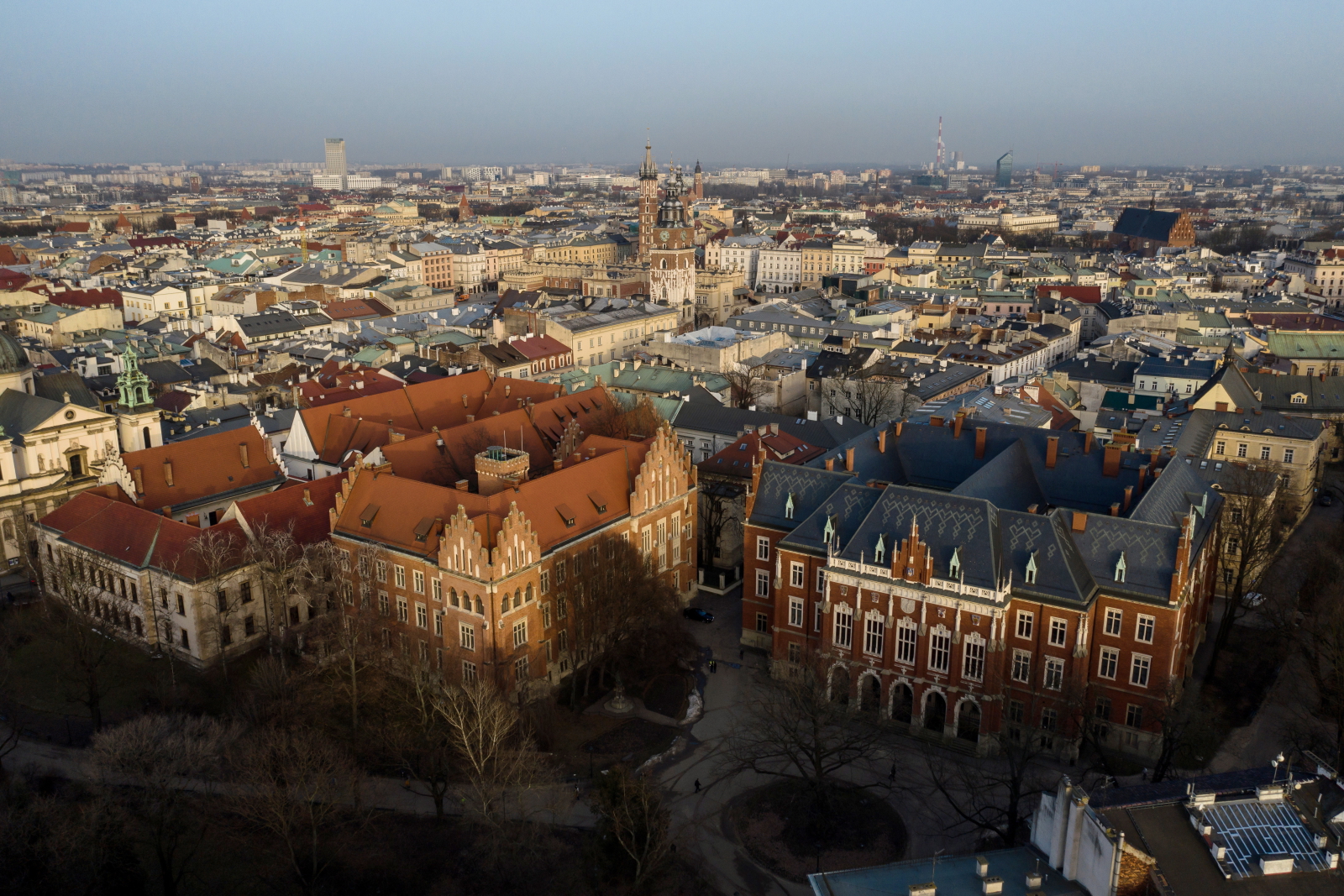 Collegium Novum Uniwersytetu Jagiellońskiego fot. PAP/Łukasz Gęgulski