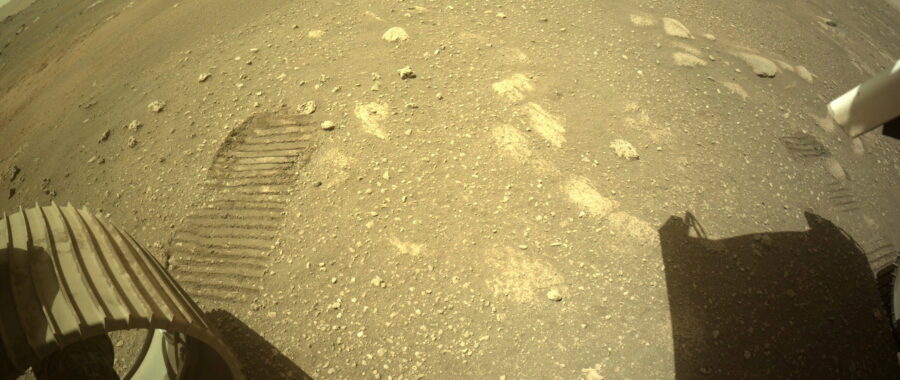 Łazik NASA na Marsie fot. EPA/NASA/JPL-Caltech