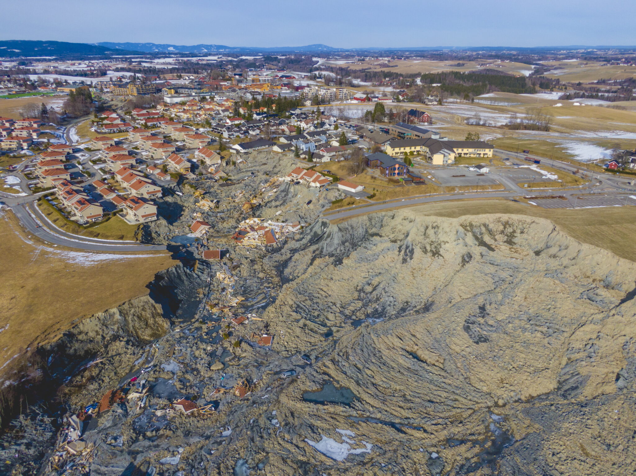 Norwegia. osuwisko ziemi w Gjerdrum. fot. EPA/Stian Lysberg Solum NORWAY OUT 