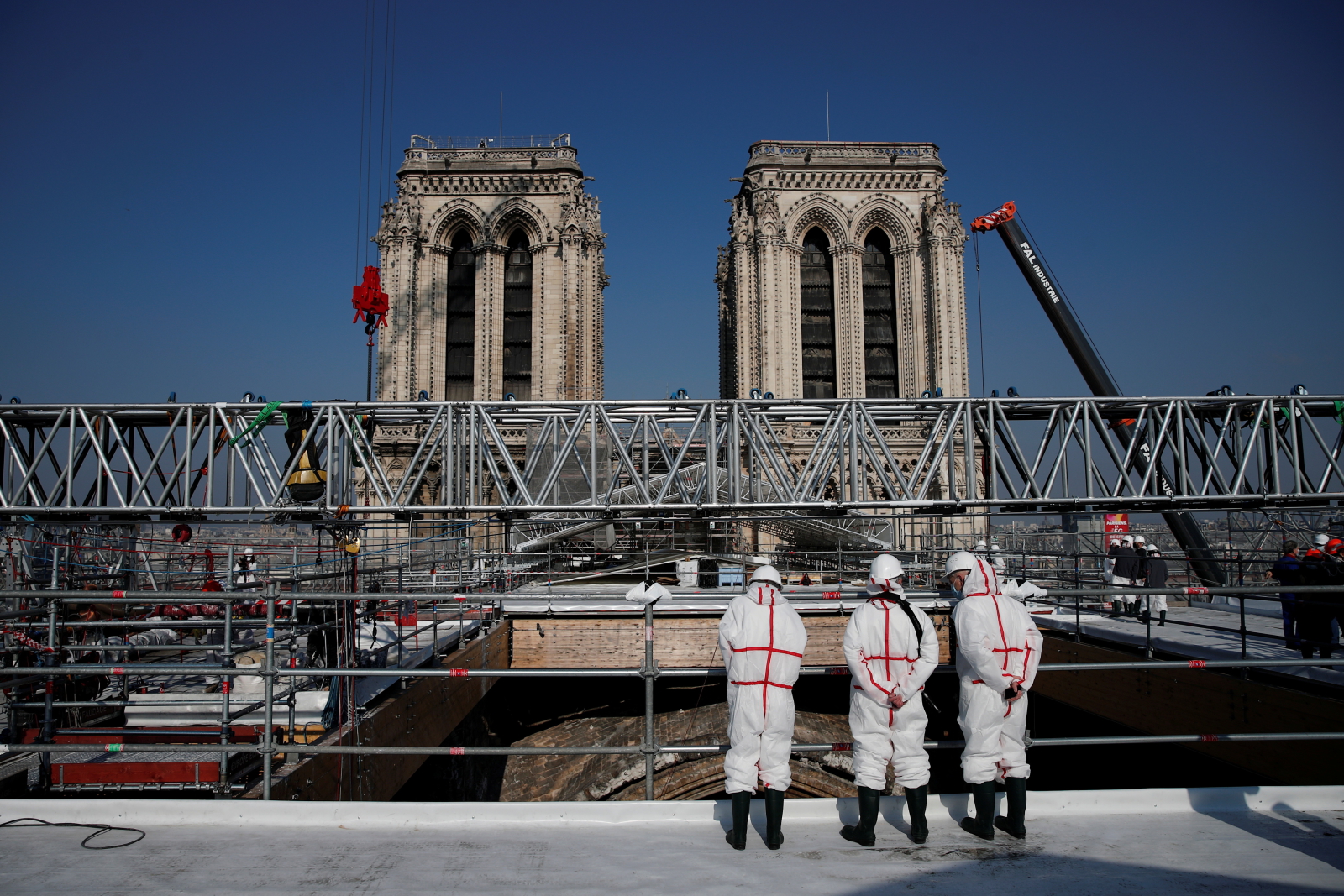 Notre-Dame: druga rocznica pożaru katedry fot. EPA/BENOIT TESSIER