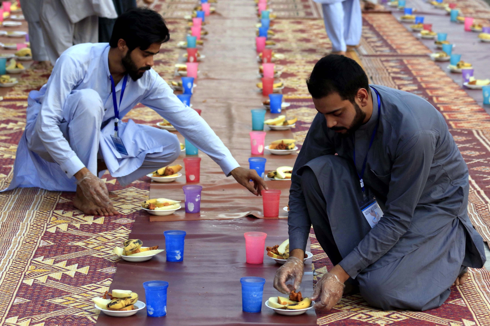 W Pakistanie trwa Ramadan. Fot. EPA/BILAWAL ARBAB 