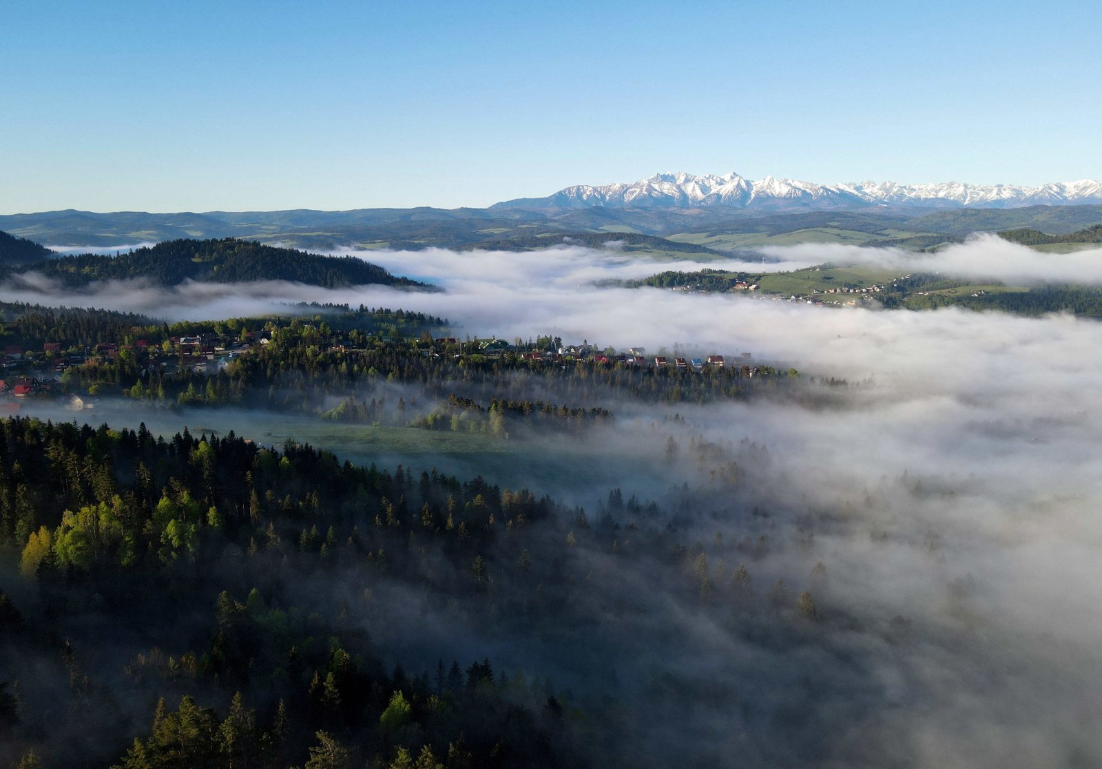 Widok na Tatry Fot. PAP/Grzegorz Momot