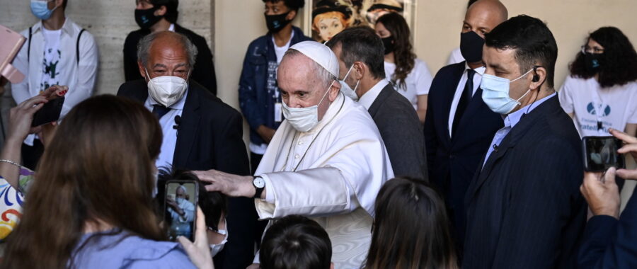 Papież Franciszek w Scholas Occurrentes fot. EPA/RICCARDO ANTIMIANI