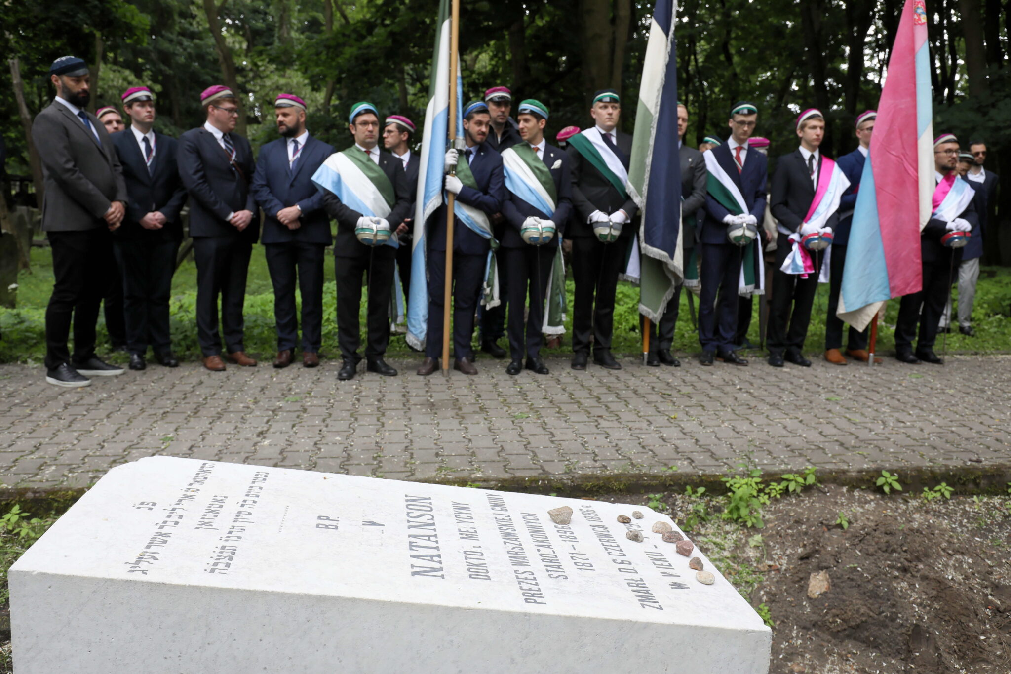 Uroczystość ku czci pamięci Ludwika Natansona przy jego grobie na Cmentarzu Żydowskim w Warszawie,  fot. PAP/Paweł Supernak