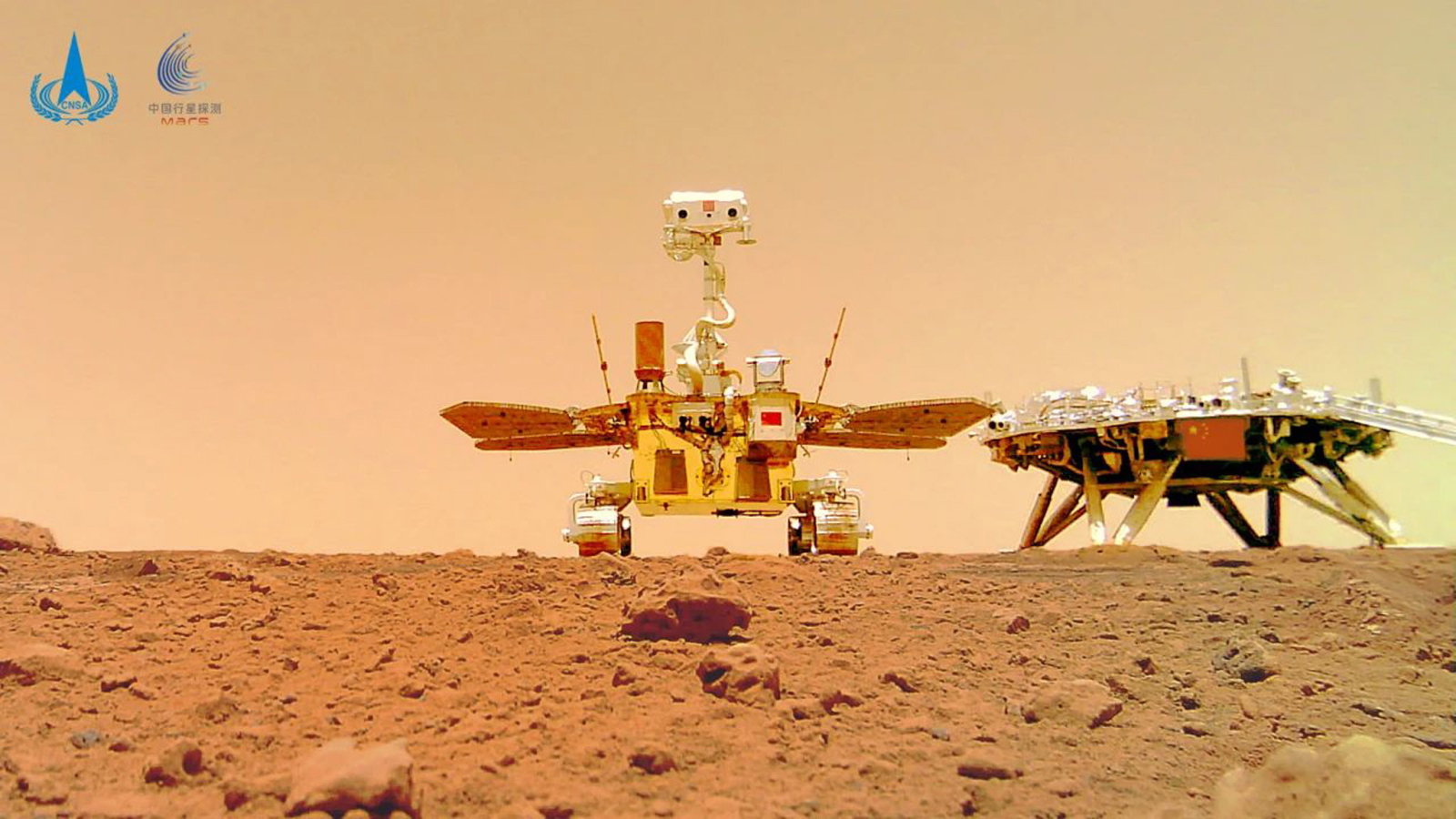 Chińska agencja kosmiczna (CNSA) opublikowała zdjęcia Marsa  EPA/China National Space Administrat  