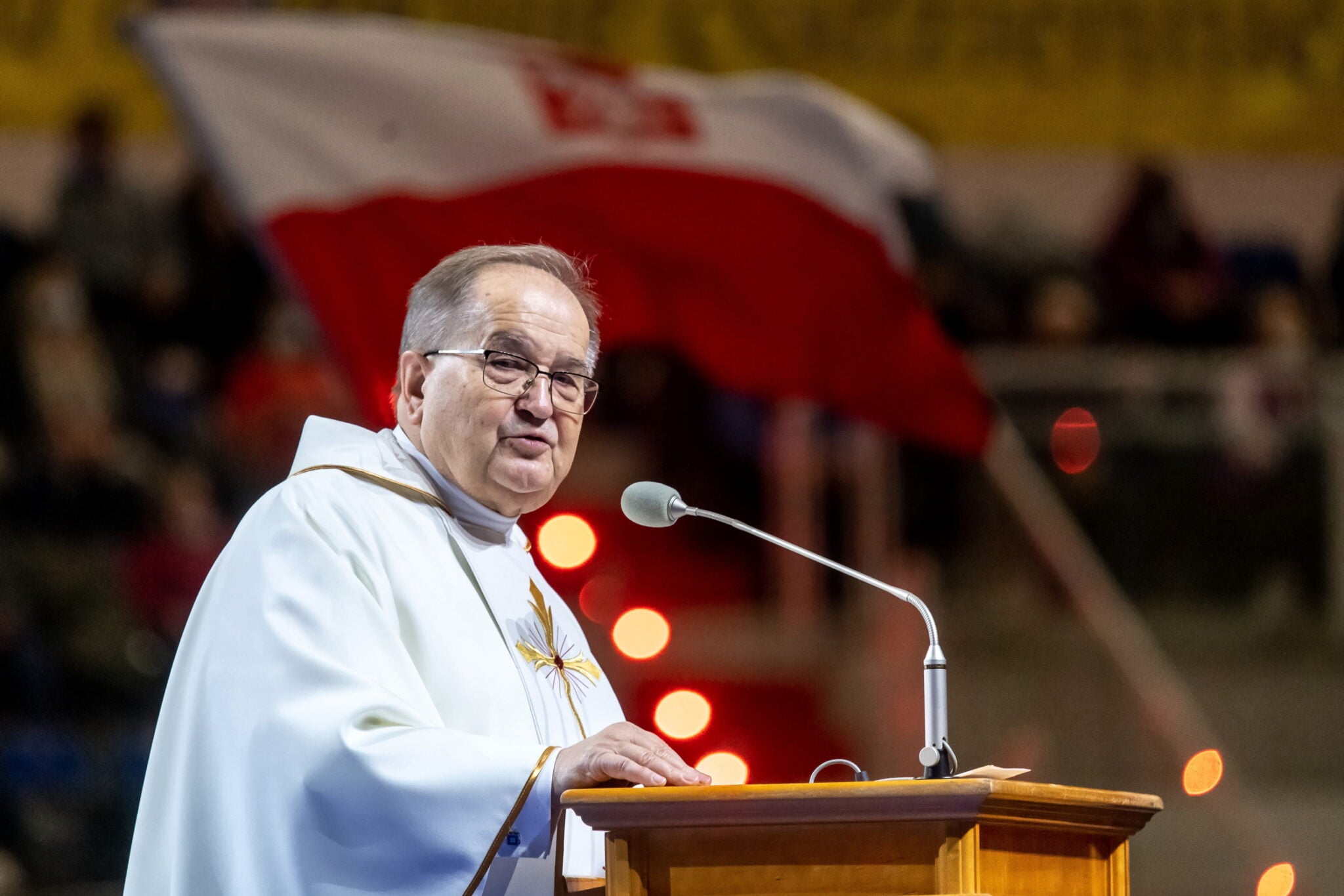 Ojciec Tadeusz Rydzyk stawił się na przesłuchanie w prokuraturze