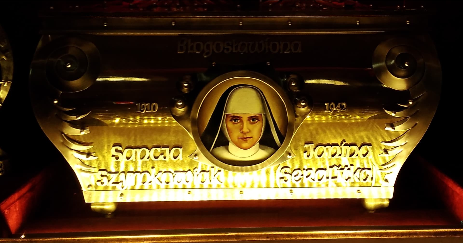 Bp Bryl: miłość, którą odkryła s. Sancja, to miłość Serca Jezusowego