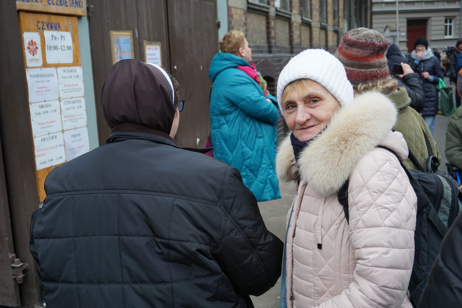 Duchowny do osób w kryzysie bezdomności: wchodźcie w życie Kościoła, w jego sakramenty