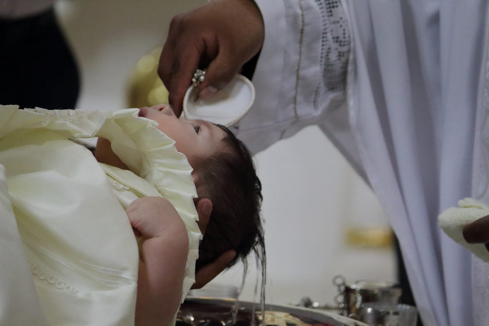 GUS: Kościół katolicki stracił ok. 1,7 mln wiernych w dekadę