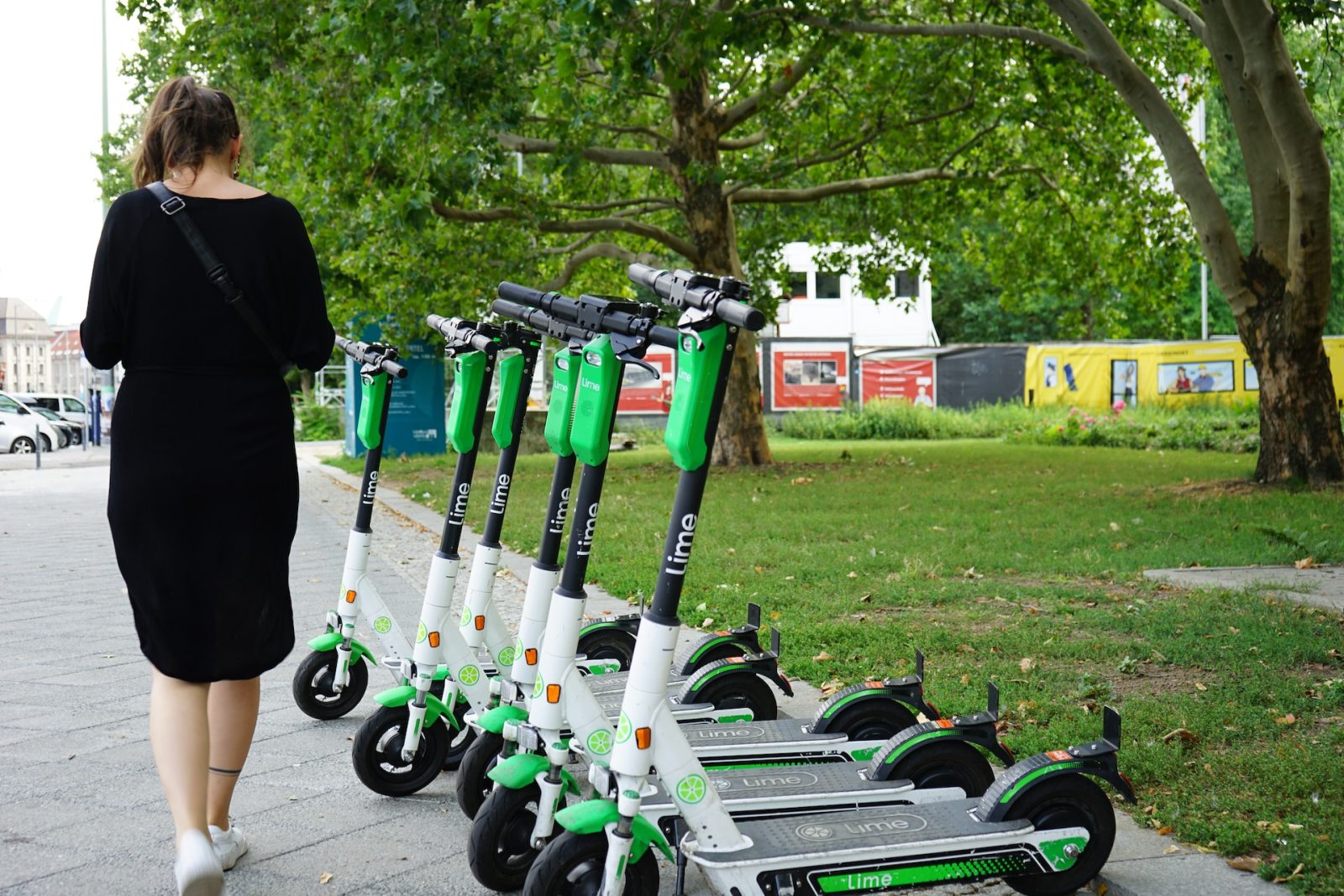 Paris est la première capitale européenne sans scooters électriques
