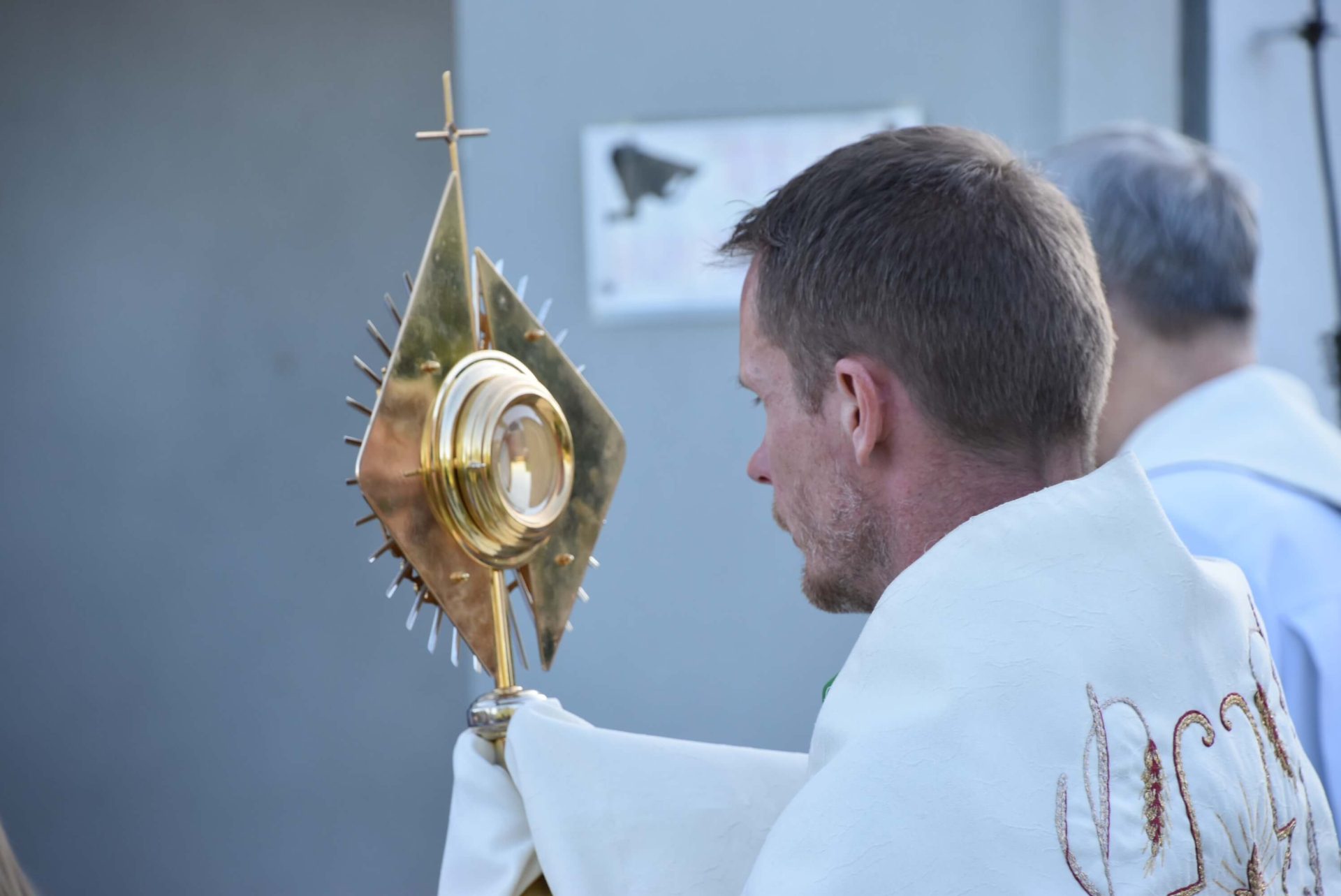 Ewangelia na Boże Ciało: więź Eucharystii z dzieleniem się z innymi