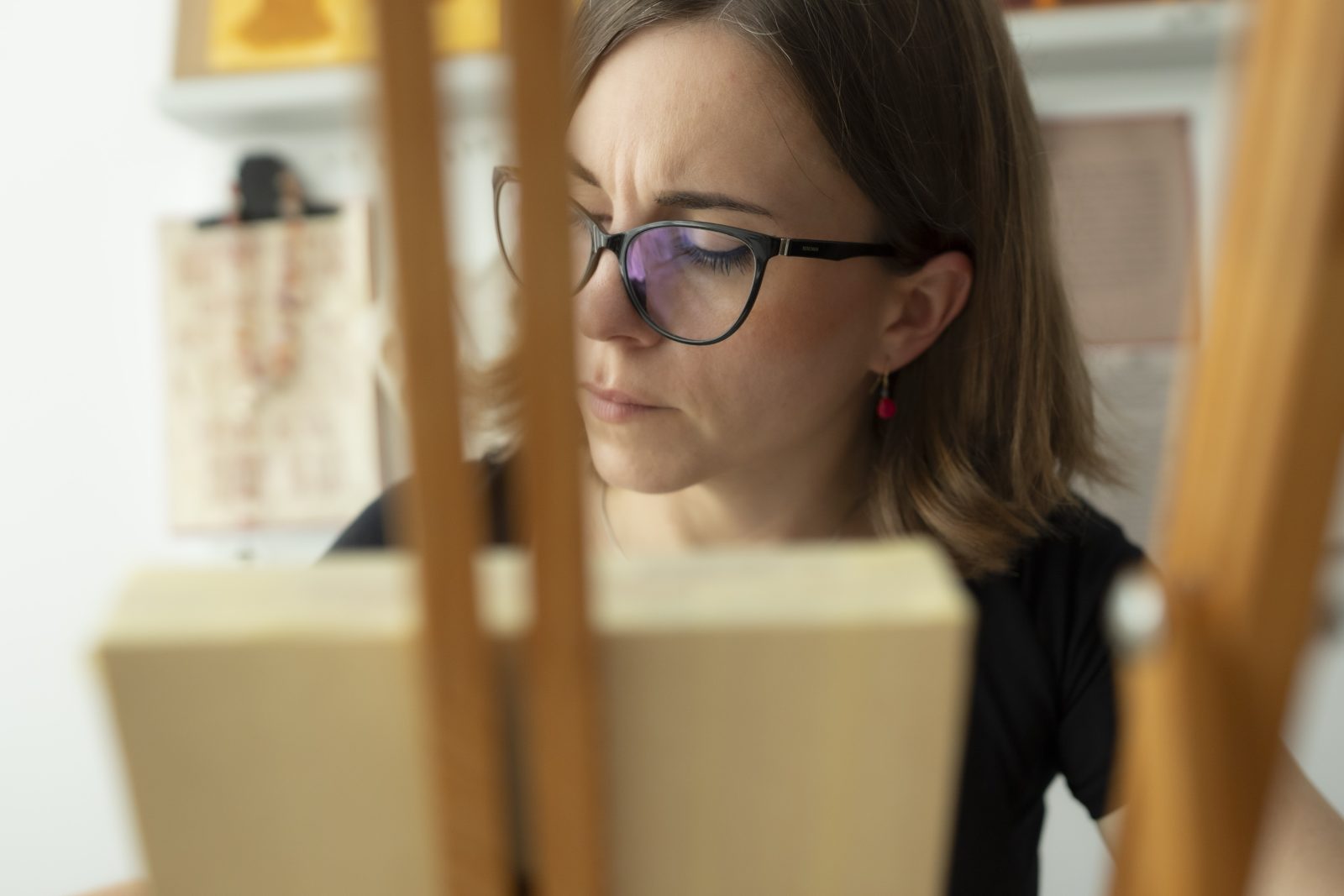 Weronika Kaszub: malując ikony, powierzam Bogu efekty mojej pracy [ROZMOWA]