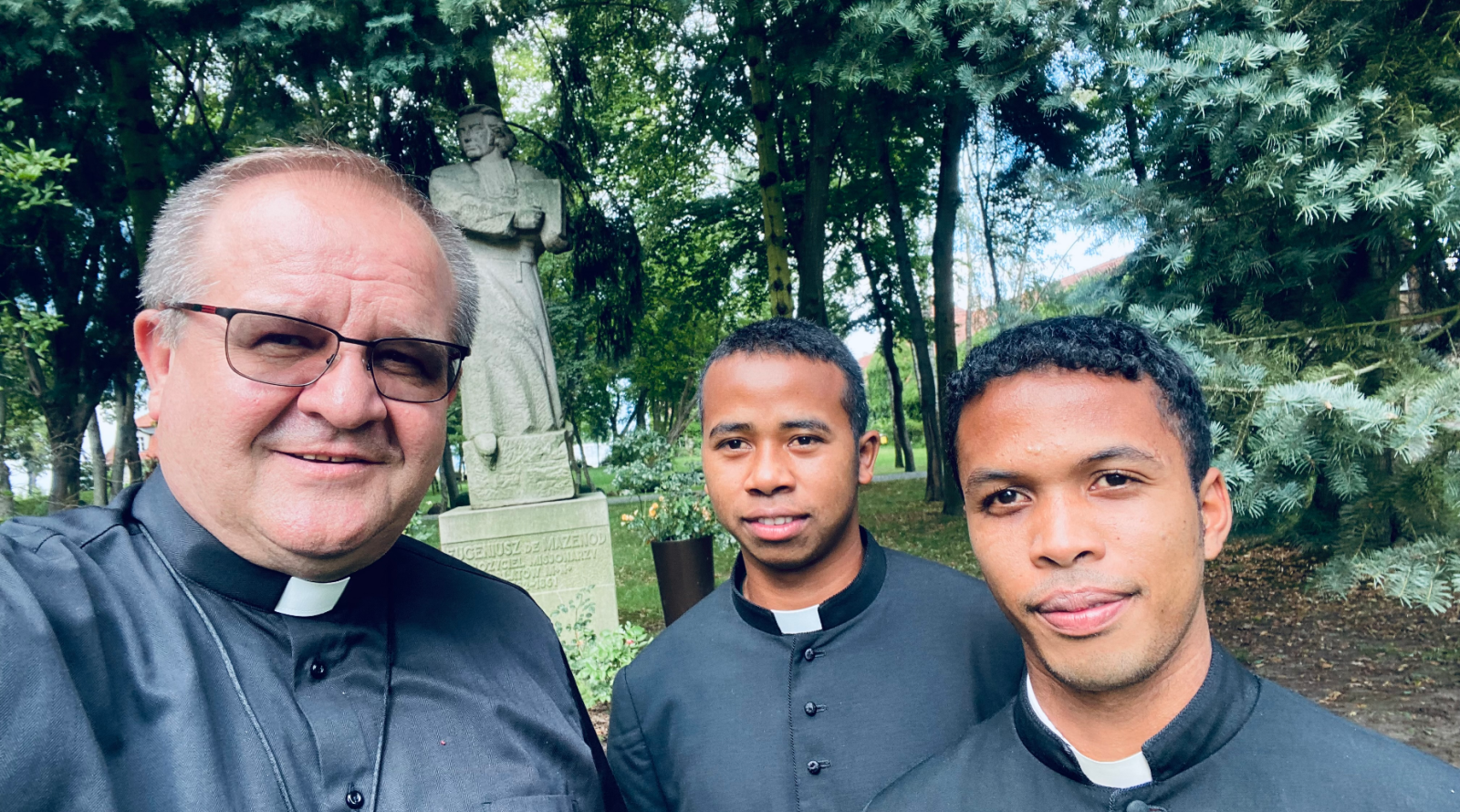 Nowenna o powołania oblackie [DZIEŃ TRZECI]