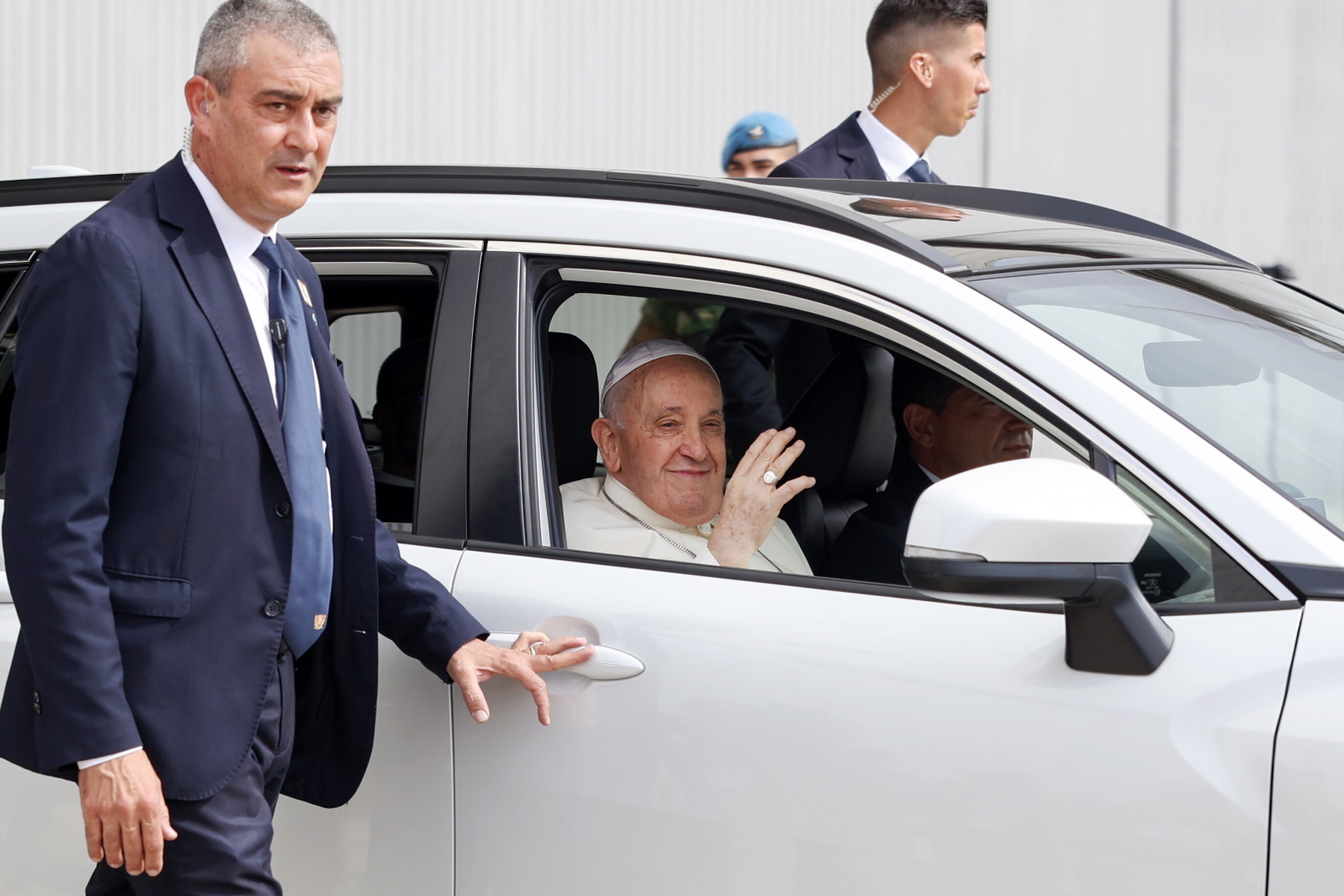 Lizbona: oficjalne powitanie papieża Franciszka [GALERIA]