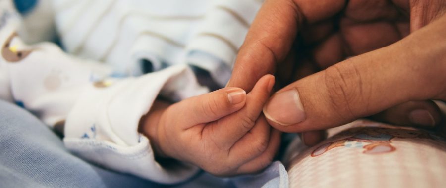 Włosi próbują uratować brytyjskie niemowlę przed odłączeniem aparatury medycznej