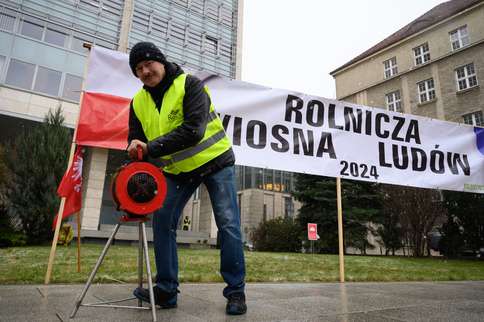 Rolnicy protestują. W centrum Poznania tysiąc ciągników [+GALERIA]