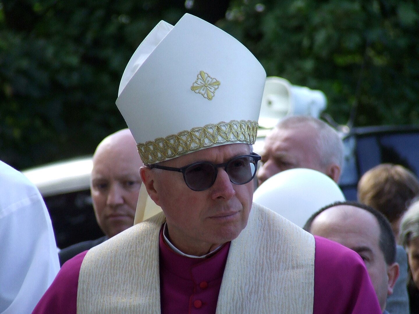 Bp Janusz Stepnowski: pielgrzymka to okazja do dawania świadectwa wiary i niesienia nadziei