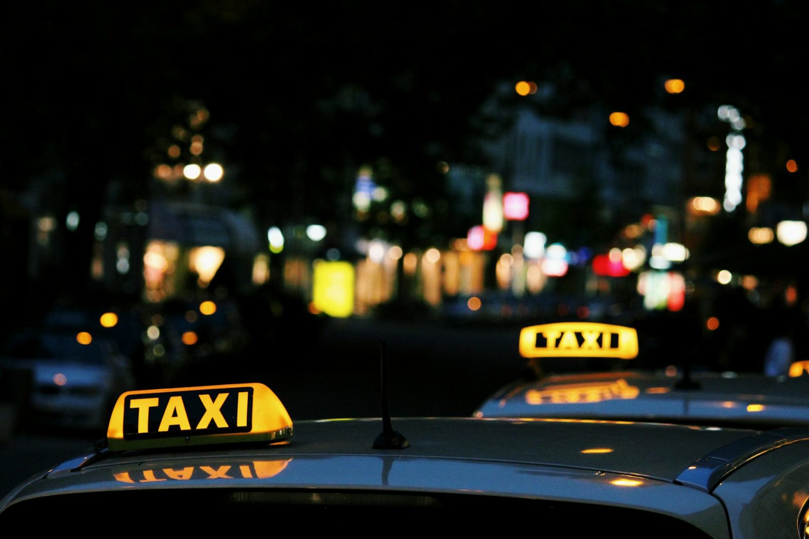 Rewolucja na rynku taxi – zniknęło ponad tysiąc firm