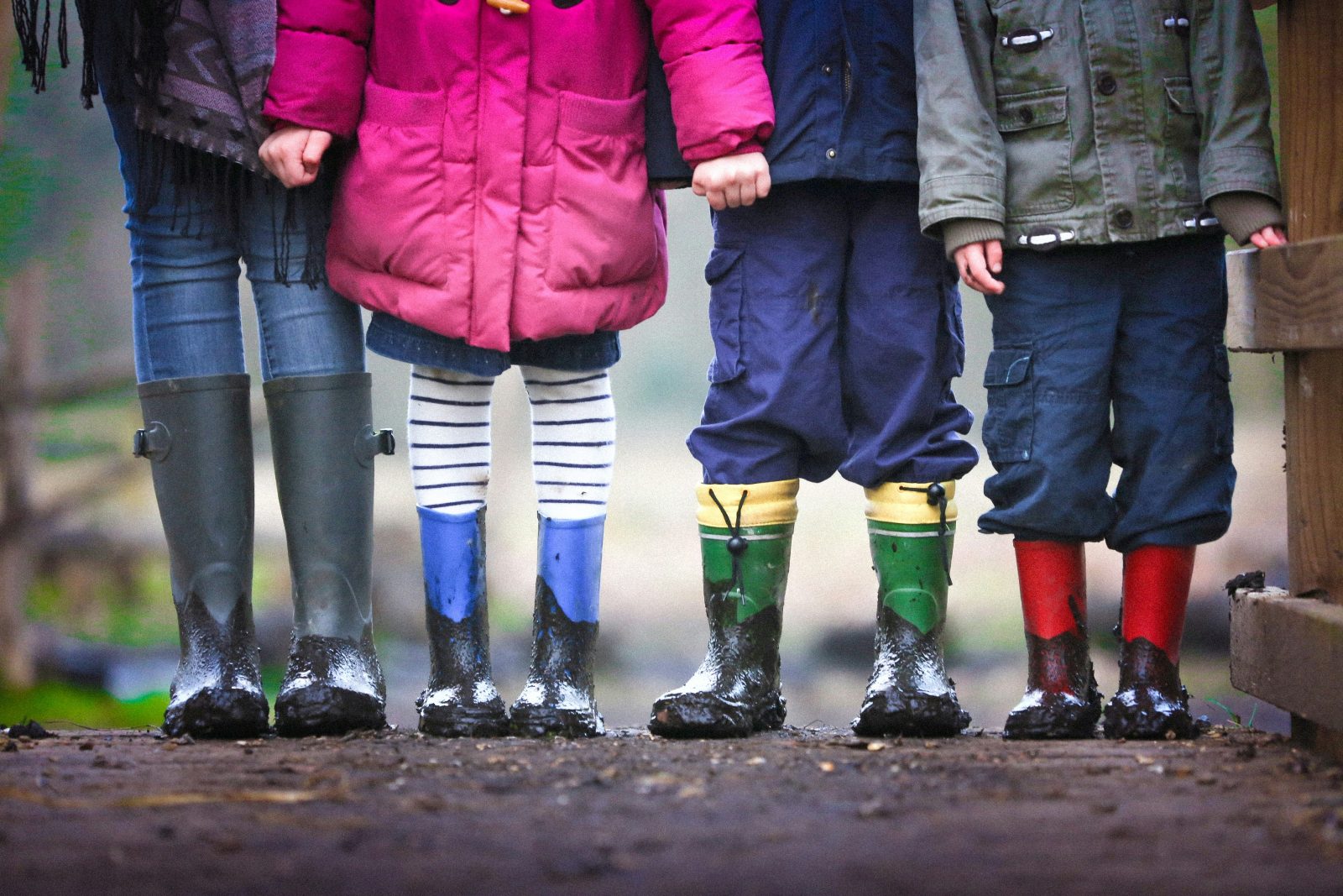 Rzym: 100 tysięcy dzieci na obozach „Pomocy Kościołowi w Potrzebie”