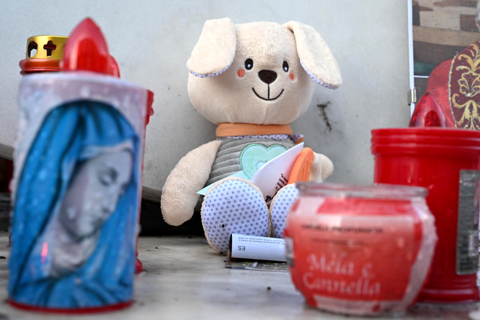 „Papieżu, chcę Cię przytulić” – dzieci modlą się za Franciszka [+GALERIA]