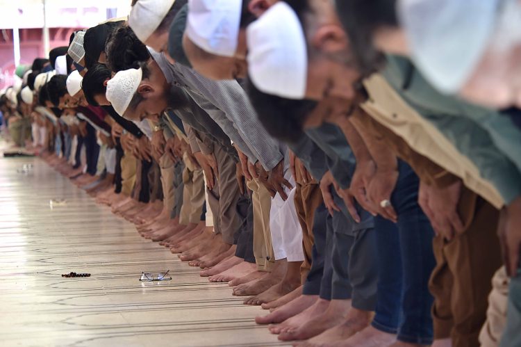 Polscy wyznawcy islamu rozpoczęli ramadan – miesiąc postu