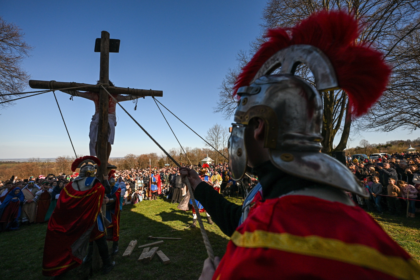 Kalwaria Pacławska: kilka tysięcy osób na Misterium Męki Pańskiej [GALERIA]