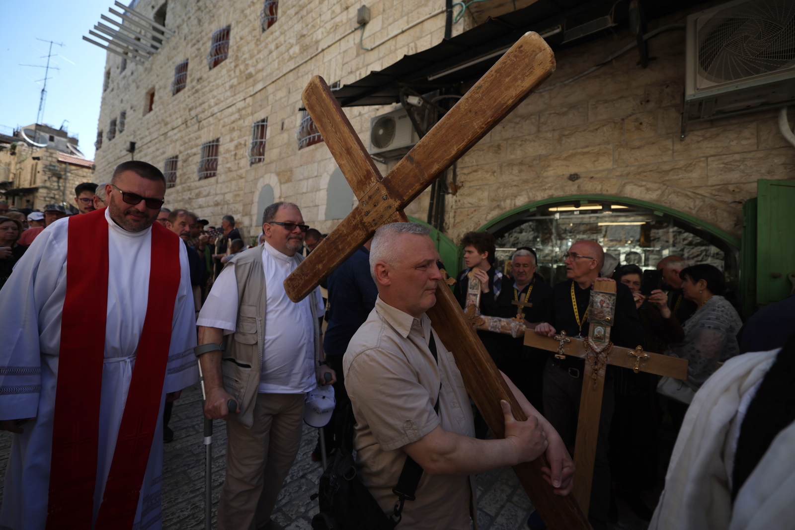 Bp Shomali z Jerozolimy: złożona sytuacja przed Wielkim Tygodniem 