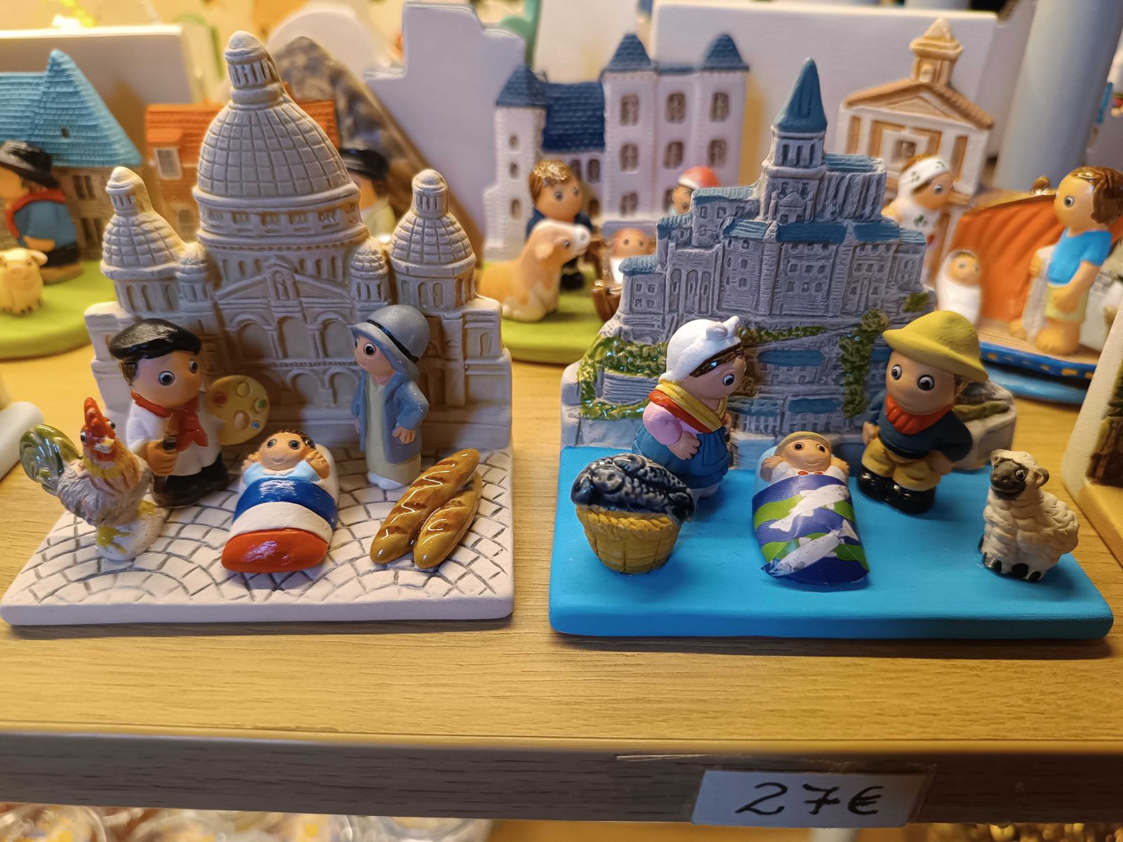 Matka Boża w kimono i Jezus w stajence, która jest igloo [FELIETON]