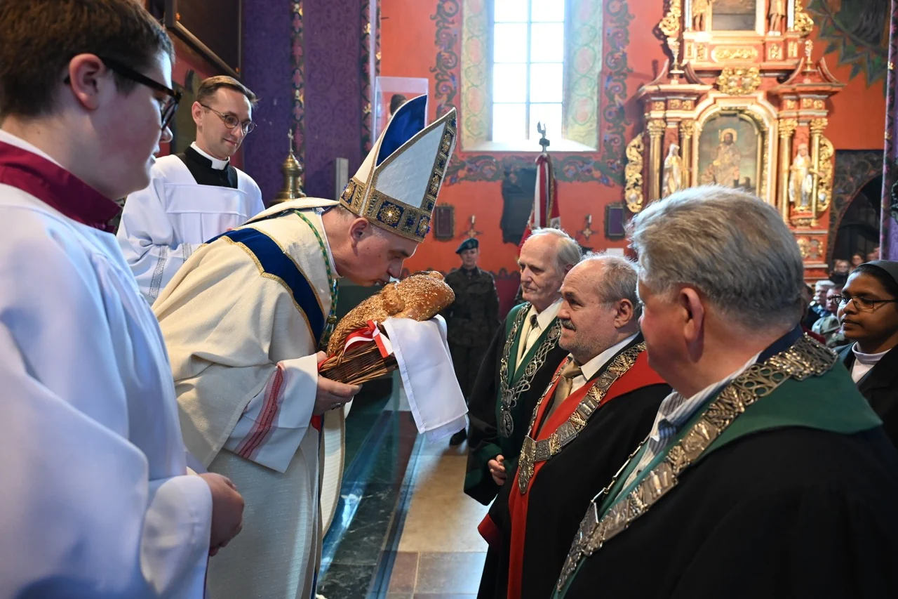 Bp Włodarczyk: Konstytucja 3 Maja przez długie lata rozbiorów podtrzymywała nadzieję na wolność