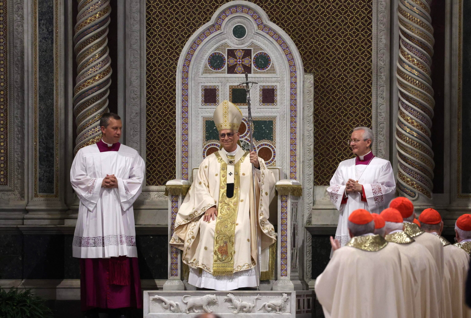 Objęcie katedry biskupa Rzymu przez Leona XIV [TRANSMISJA]