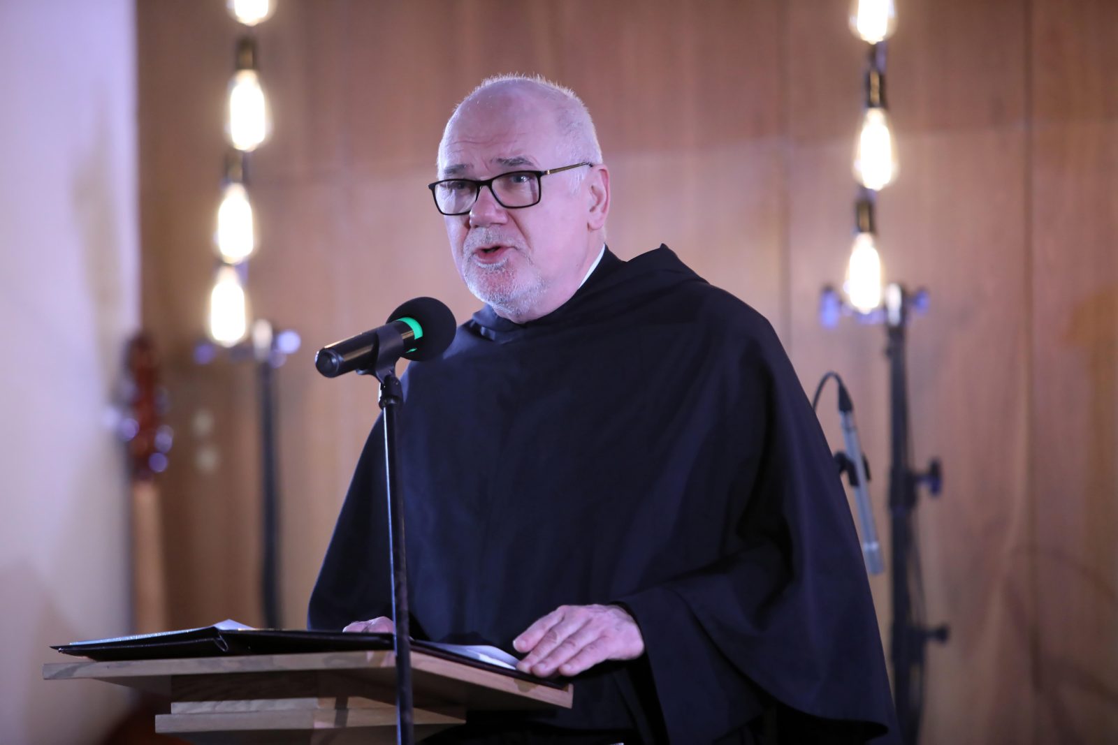 O. Wiesław Dawidowski: stosunek do uchodźców i migrantów jest próbą z chrześcijaństwa