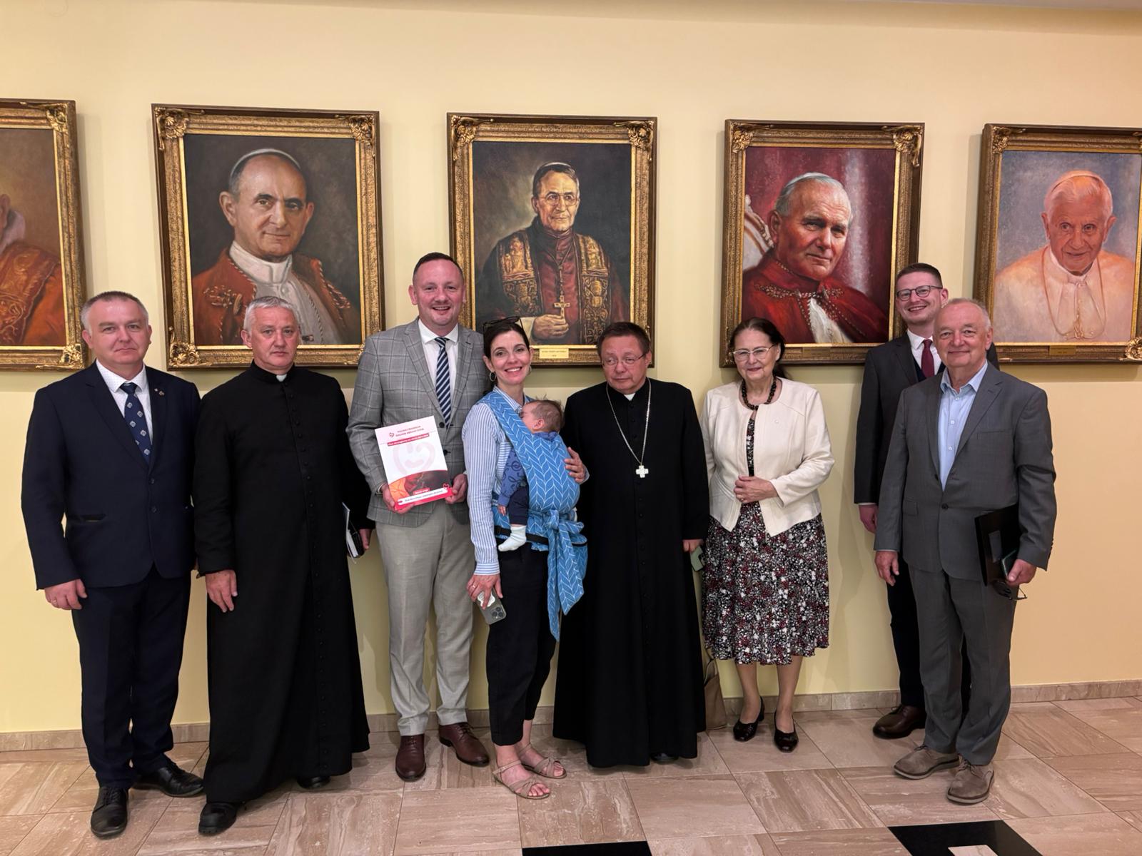 Kard. Ryś rozmawiał z przedstawicielami PFROŻ o beatyfikacji prof. Włodzimierza Fijałkowskiego