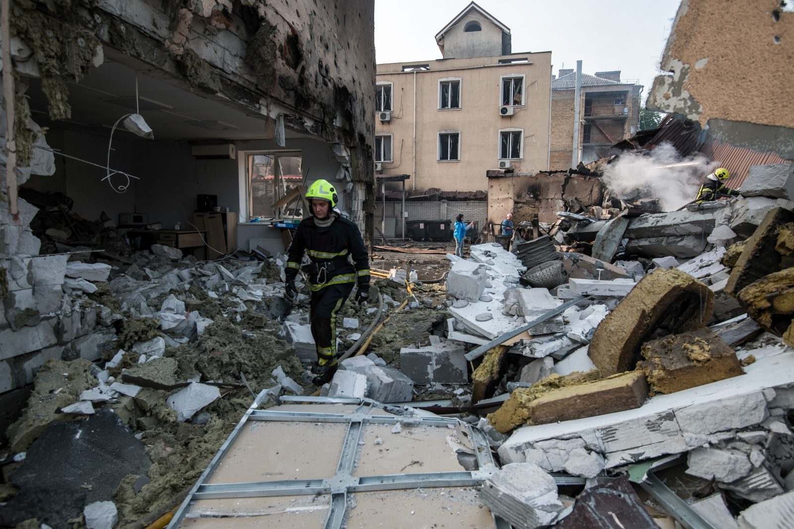 Ukraina: nocny atak Rosji na Kijów jednym z największych od początku wojny [+WIDEO]