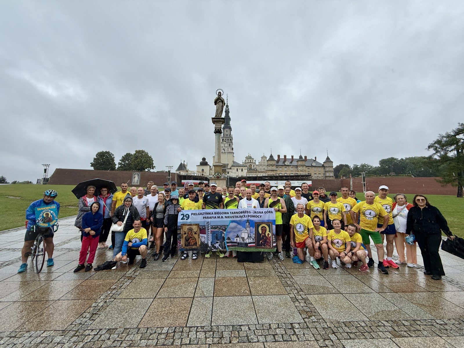 „Bieg do Maryi to piękna sprawa” – pielgrzymki biegowe na Jasną Górę