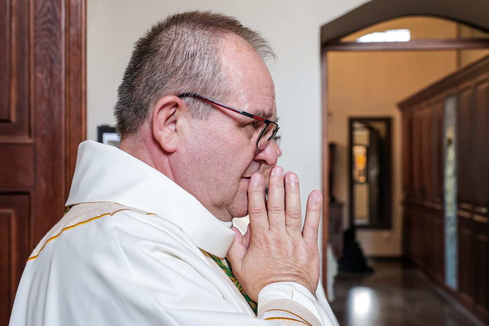 Życzenia Przewodniczącego Episkopatu Polski dla nowego abp. Marka Ochlaka OMI