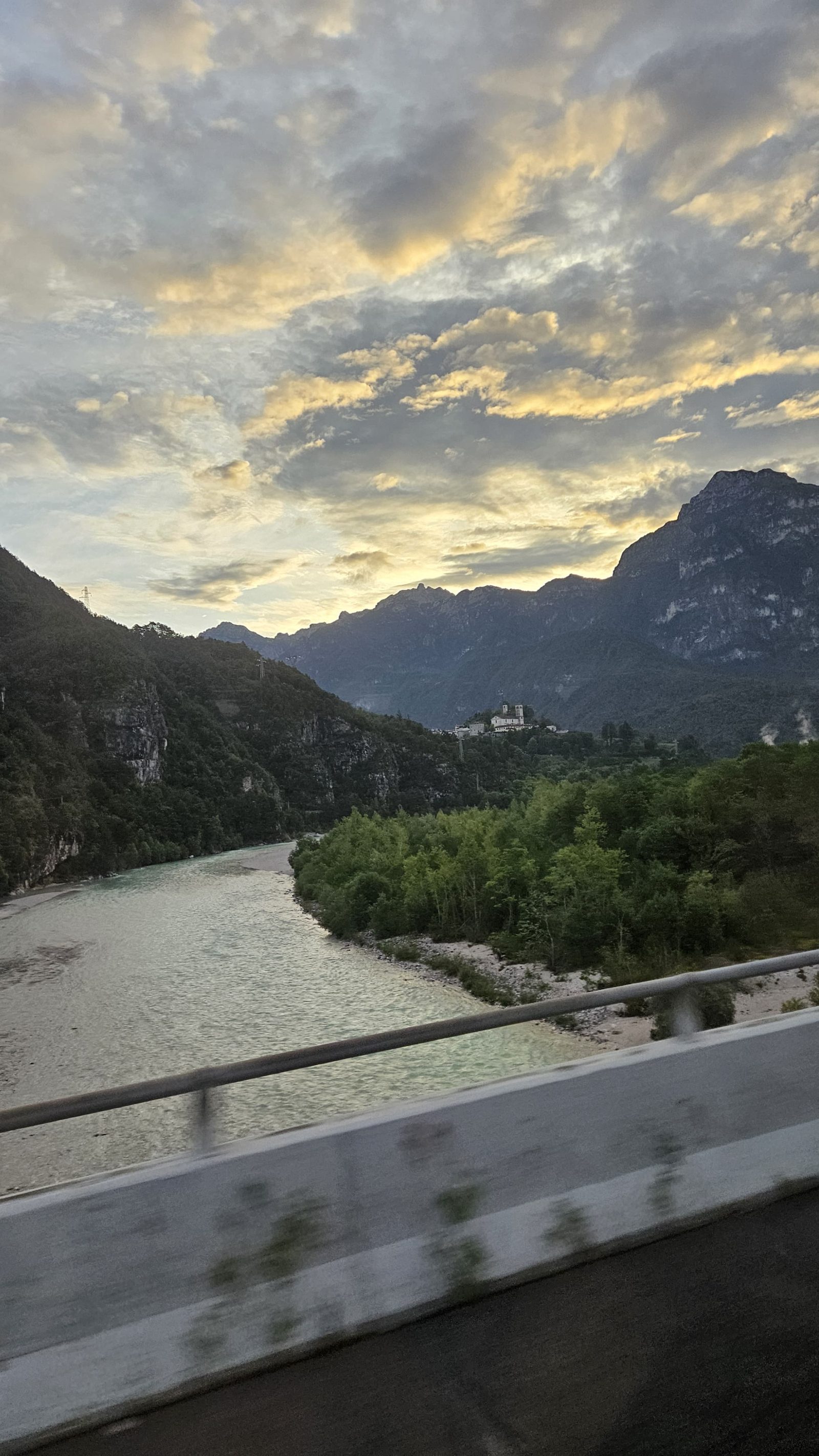 ŚDM: młodzi z oblackich parafii wyruszyli [+GALERIA, WIDEO]