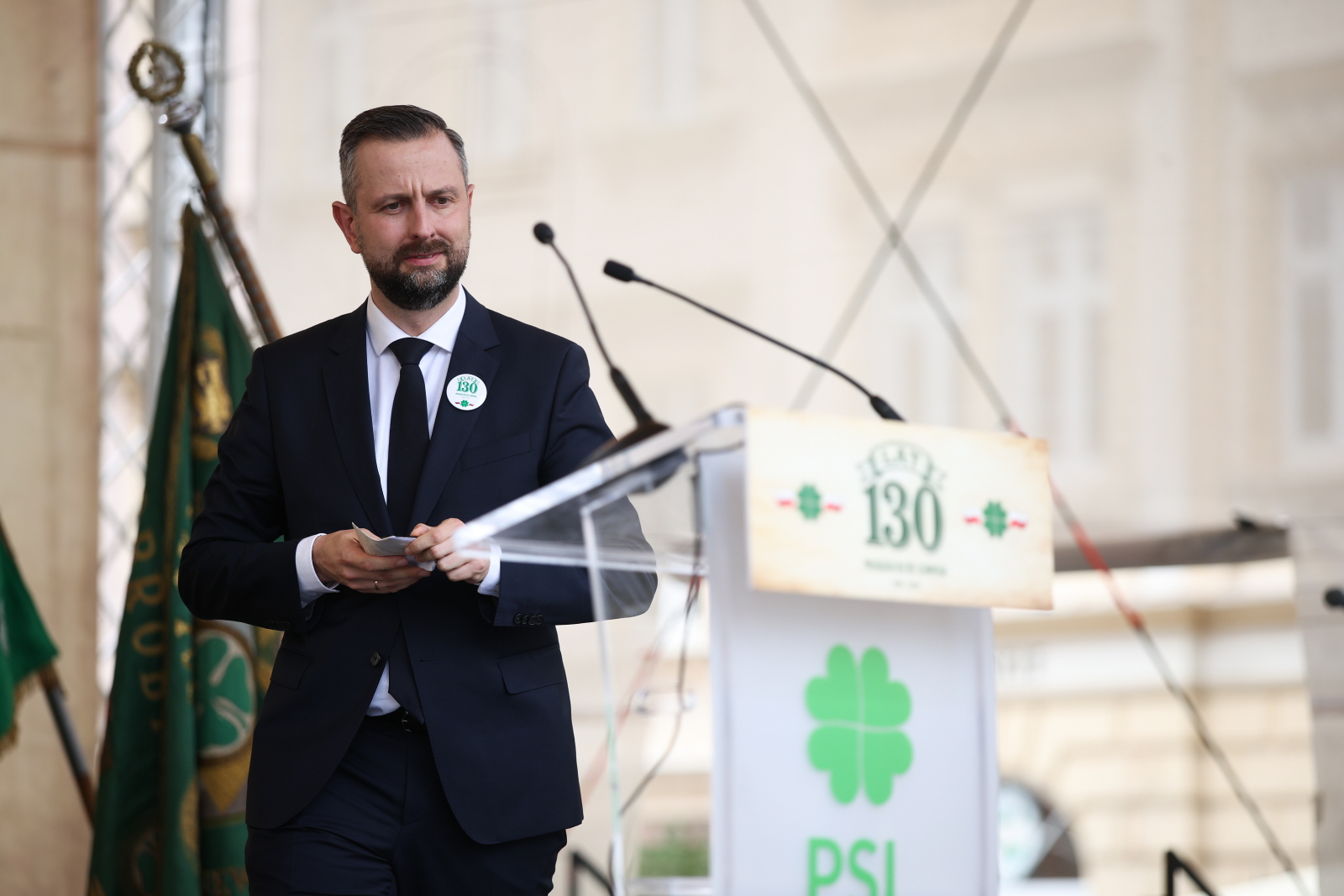 CBOS: 61 proc. badanych pozytywnie oceniło reakcję władz na naruszenie przestrzeni powietrznej