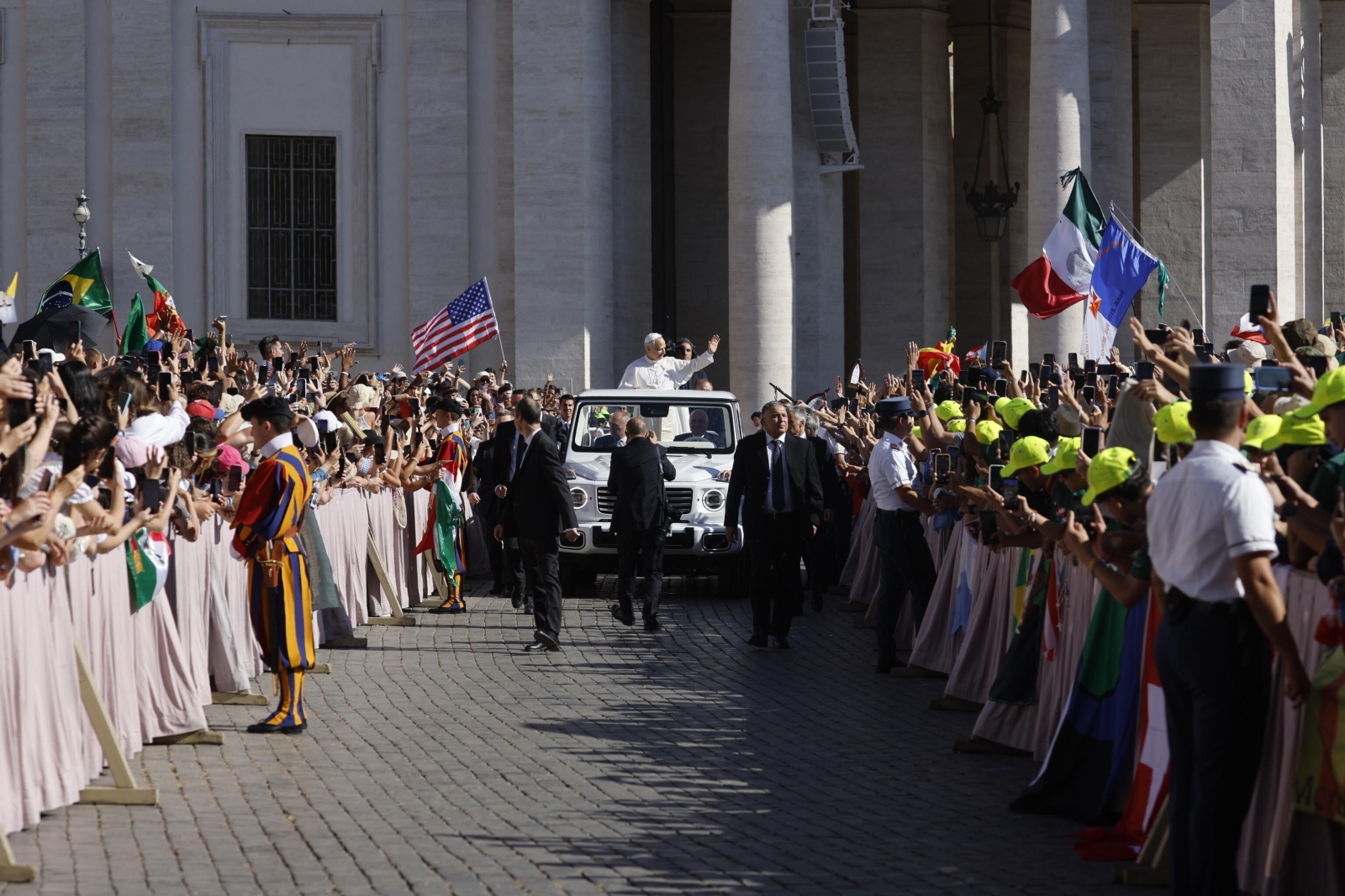 Papież do Polaków: niech spotkanie z Jezusem umocni waszą wiarę [+GALERIA] [+WIDEO]