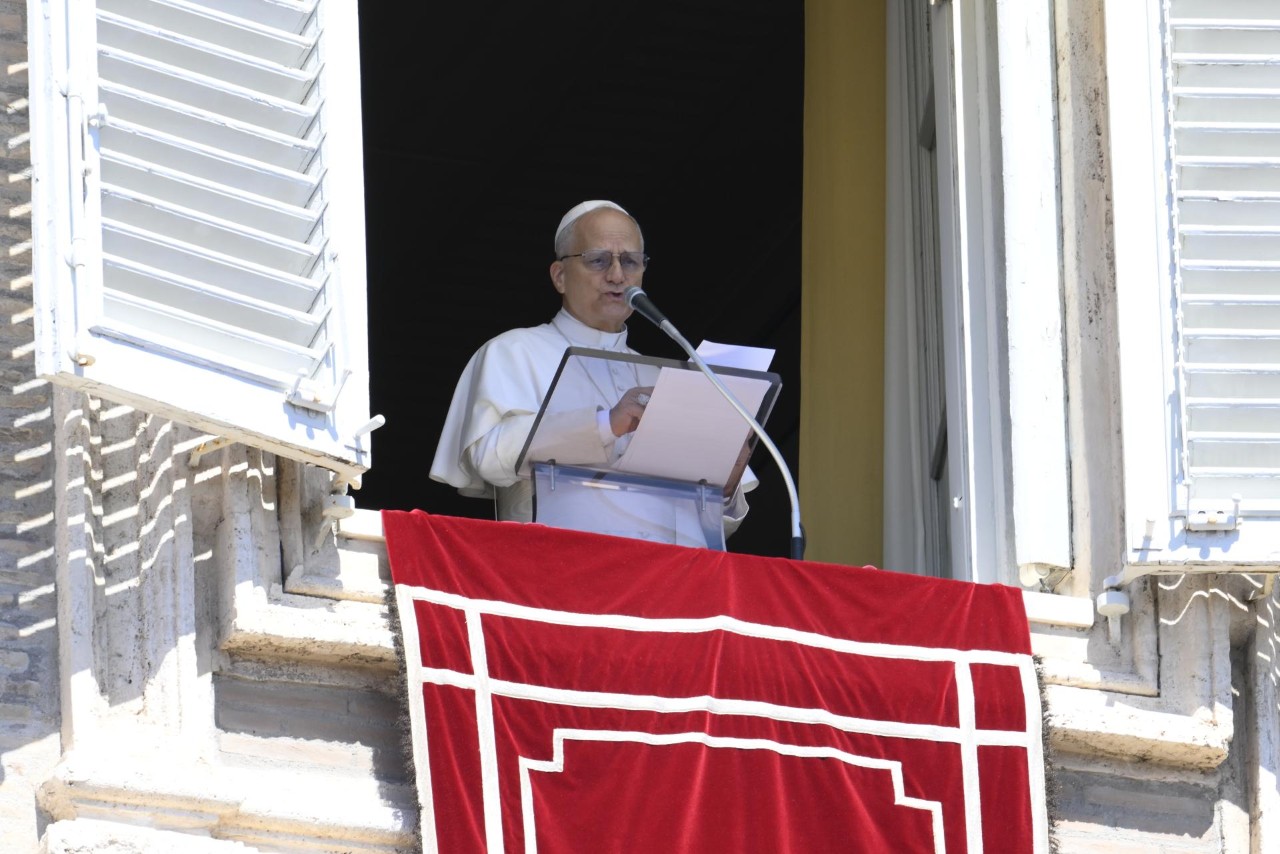 Papież woła o pokój na Ukrainie: Głos broni musi zamilknąć!