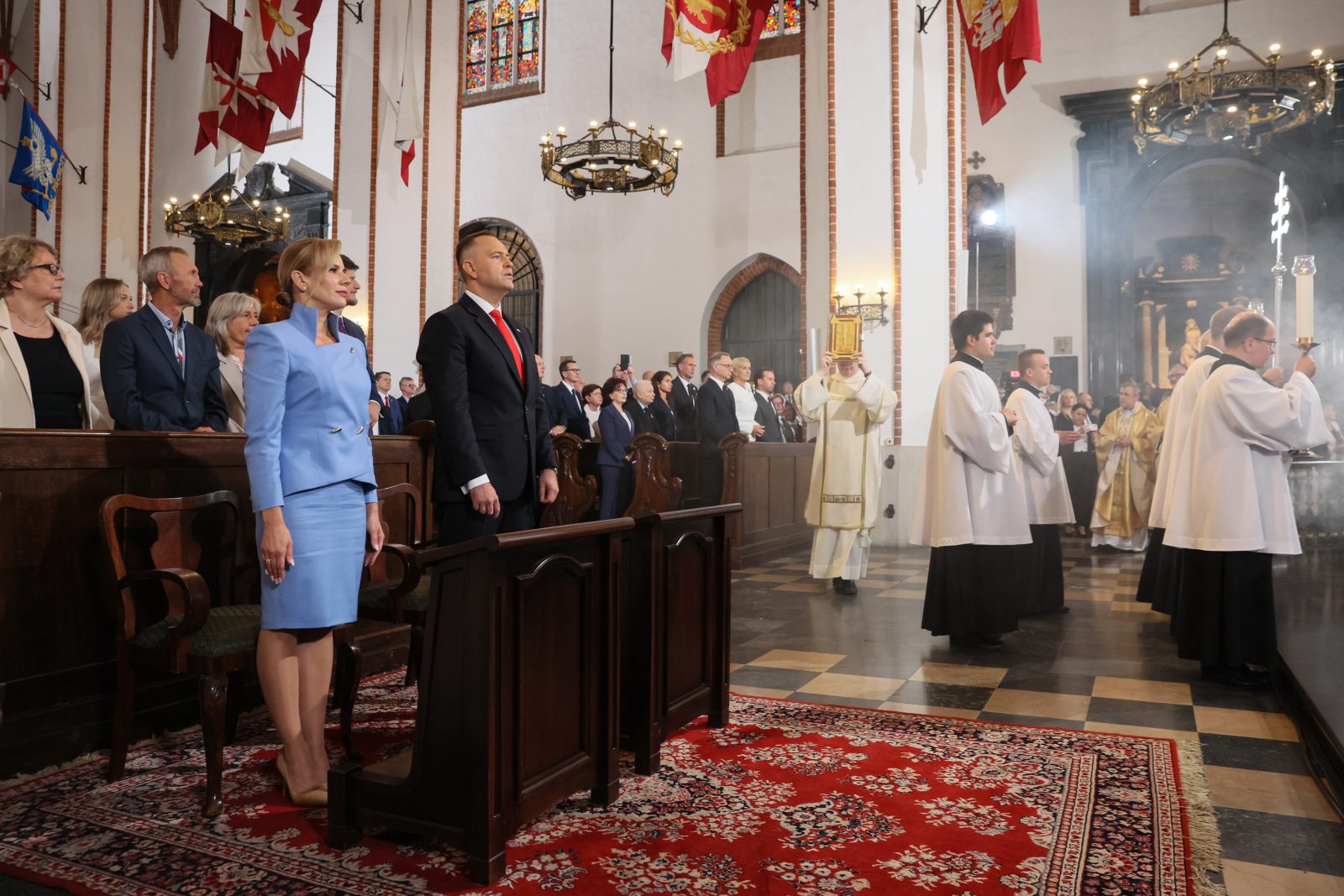 Rozpoczęła się Msza św. po zaprzysiężeniu Karola Nawrockiego na urząd Prezydenta RP