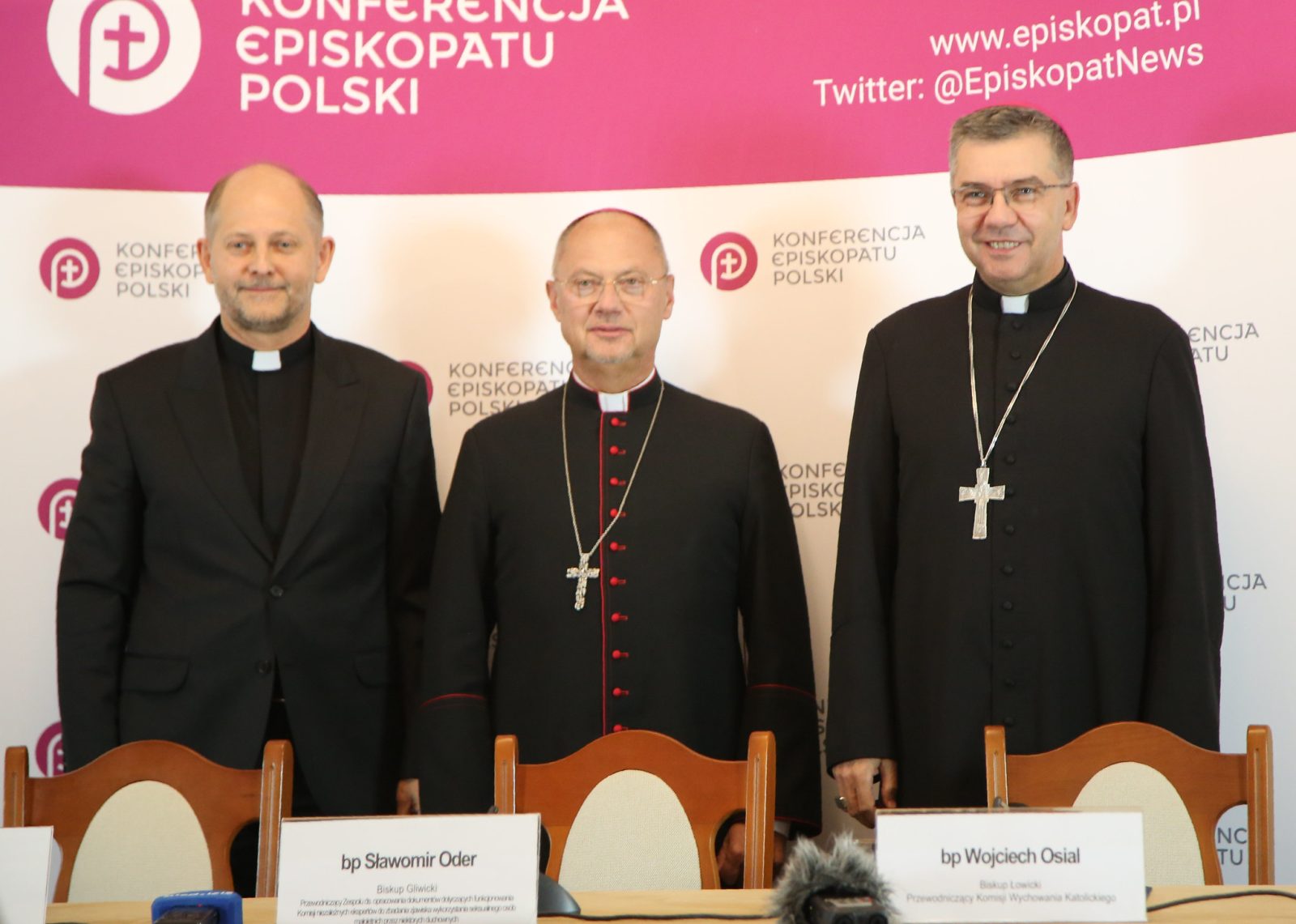 Biskupi o lekcjach religii, komisji niezależnych ekspertów i strukturze mediów KEP [SYNTEZA]