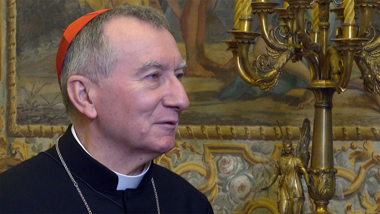 Kardynał Pietro Parolin odda cześć heroicznemu nuncjuszowi