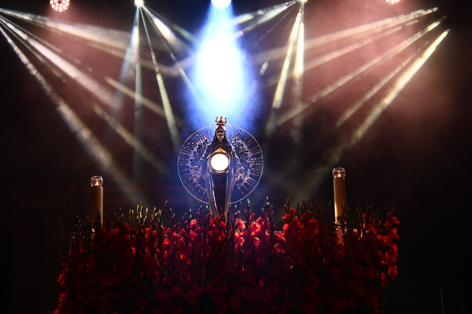 Bp Jacek Kiciński: Bóg do końca walczy o człowieka. A człowiek o Boga?