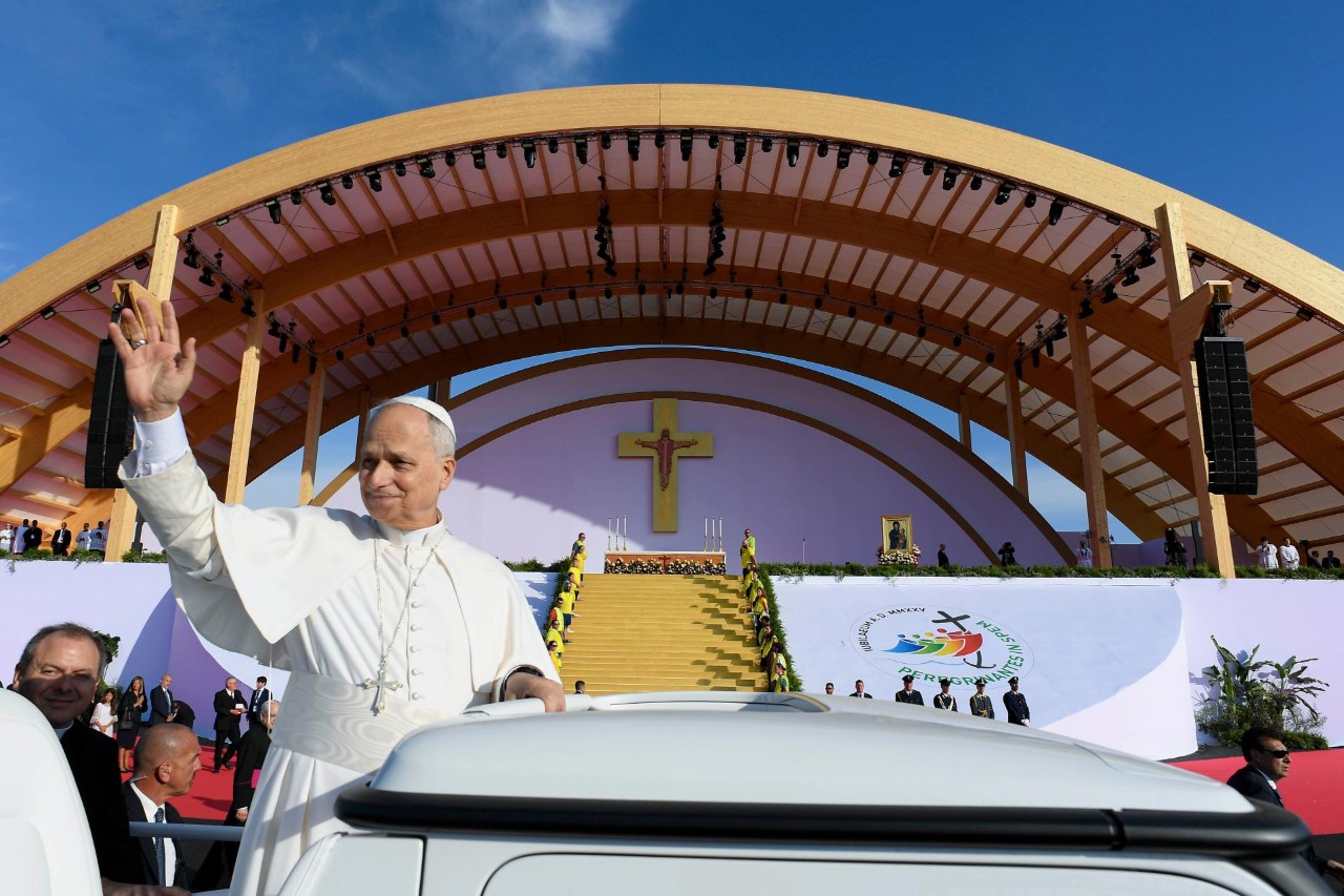Przed Eucharystią Leon XIV pozdrowił młodych: mam nadzieję, iż wszyscy trochę odpoczęli