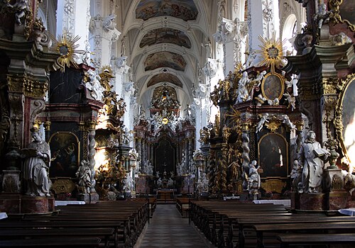 Niemcy: w Neuzelle po raz pierwszy od 200 lat śluby wieczyste cystersa